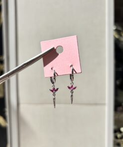 Pembe Üçlü Taş Sallantılı Küpe