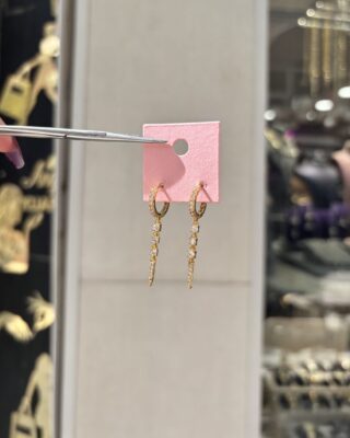 Üç Taşlı Sallantılı Küpe