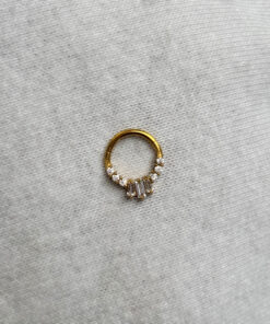Üç Taşlı Daith Piercing