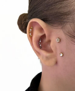 Yay Model Yıldız Detaylı Titanyum Piercing