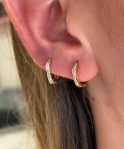 Damla Taşlı Halka Küpe