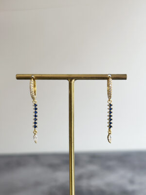 Mavi Sıralı Taşlı Sallantılı Küpe