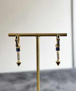 Lacivert Detaylı Sallantılı Küpe