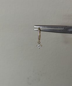 Sallantılı Çiçek Titanyum Halka Piercing
