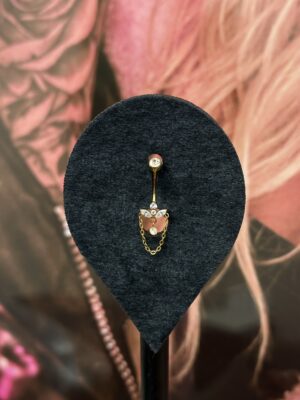 Markiz taşlı sallantılı titanyum göbek piercing